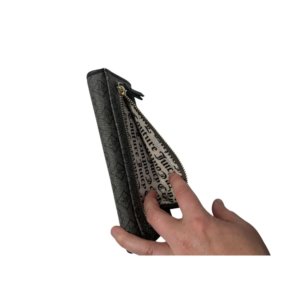 Juicy Couture Logo Wallet Clutch Gray Black Heart Clasp Y2K Retro Streetwear‎